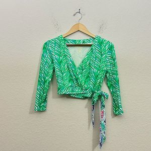 LILLY PULITZER Ruari Wrap Crop Top in Toucan Green